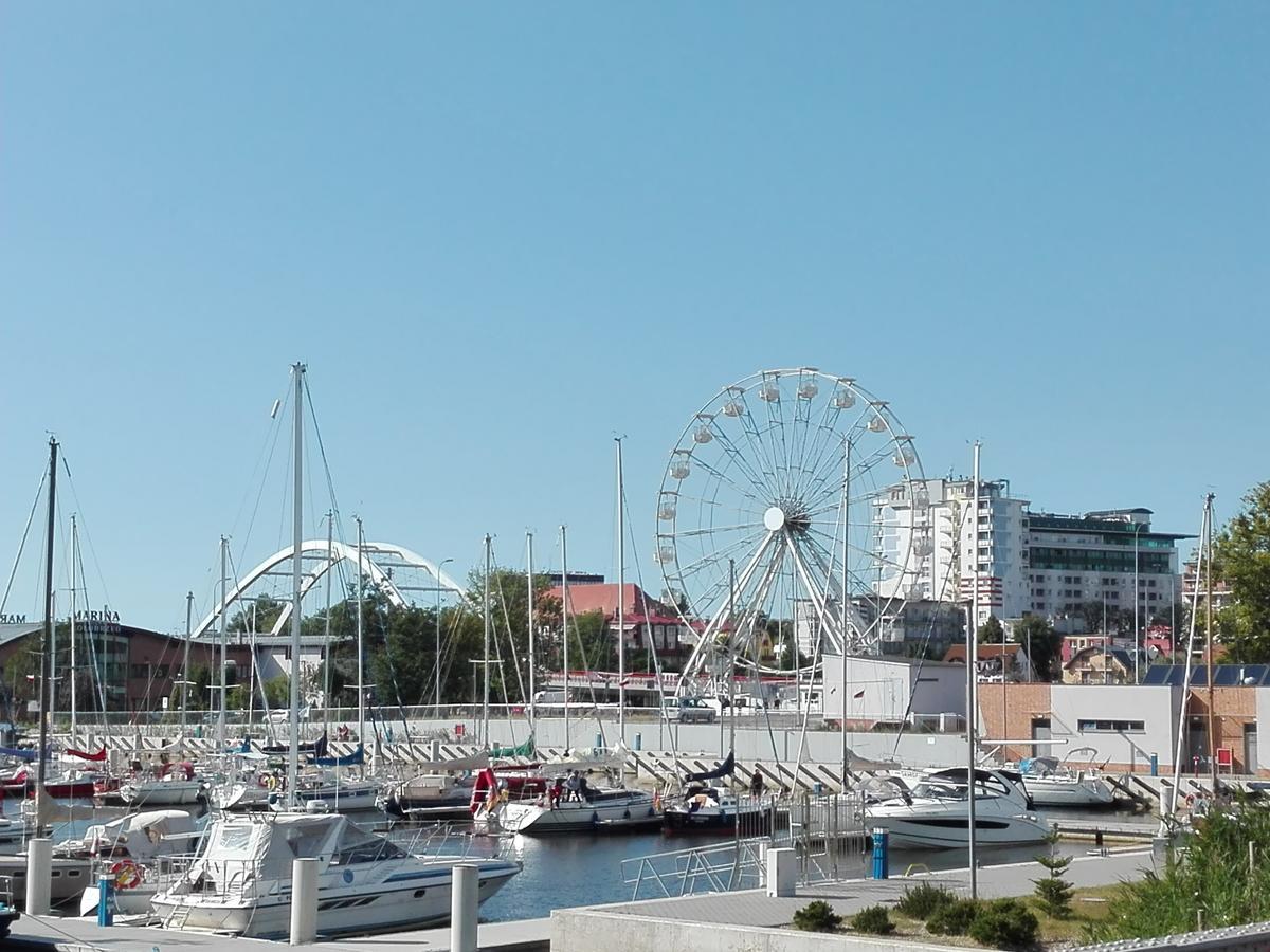 Apartament Portowy Z Garazem, Ul Towarowa Kołobrzeg Esterno foto